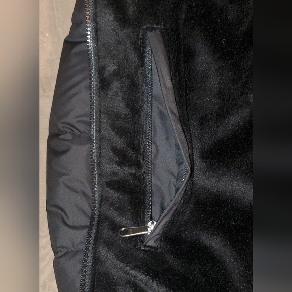 NWOT Marmot Montreal Down Parka 700Fill XS - Picture 8 of 11